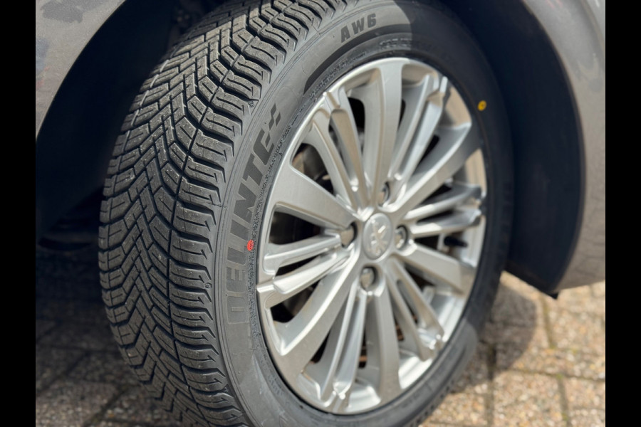 Peugeot 208 1.2 PureTech GT-line 2018 Grijs NAVI CLIMA NAP!