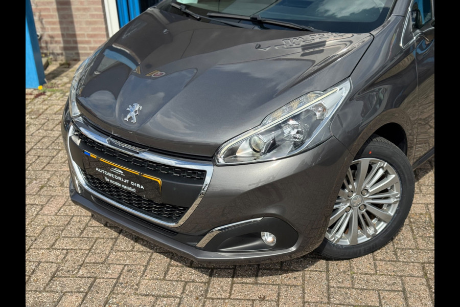 Peugeot 208 1.2 PureTech GT-line 2018 Grijs NAVI CLIMA NAP!