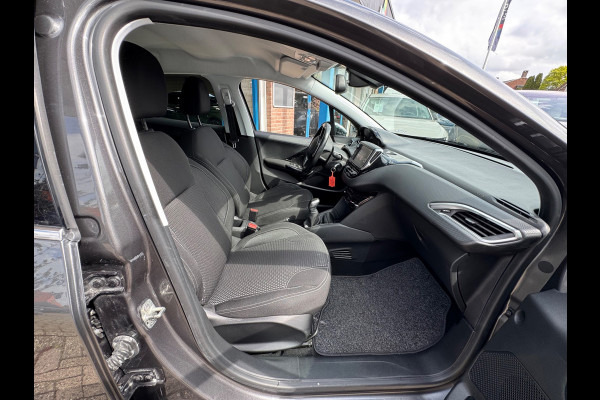 Peugeot 208 1.2 PureTech GT-line 2018 Grijs NAVI CLIMA NAP!