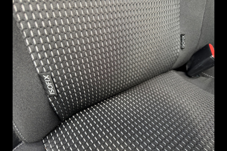 Peugeot 208 1.2 PureTech GT-line 2018 Grijs NAVI CLIMA NAP!