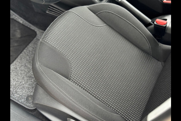 Peugeot 208 1.2 PureTech GT-line 2018 Grijs NAVI CLIMA NAP!