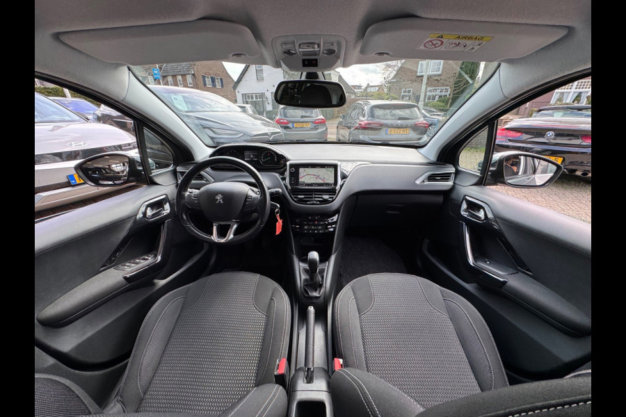 Peugeot 208 1.2 PureTech GT-line 2018 Grijs NAVI CLIMA NAP!