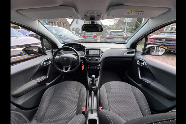 Peugeot 208 1.2 PureTech GT-line 2018 Grijs NAVI CLIMA NAP!