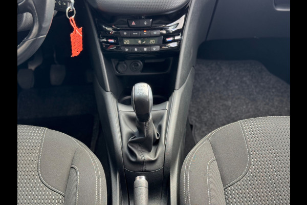 Peugeot 208 1.2 PureTech GT-line 2018 Grijs NAVI CLIMA NAP!