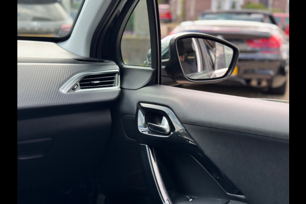 Peugeot 208 1.2 PureTech GT-line 2018 Grijs NAVI CLIMA NAP!