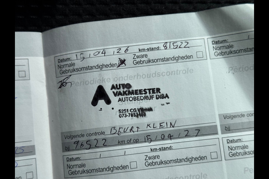 Peugeot 208 1.2 PureTech GT-line 2018 Grijs NAVI CLIMA NAP!