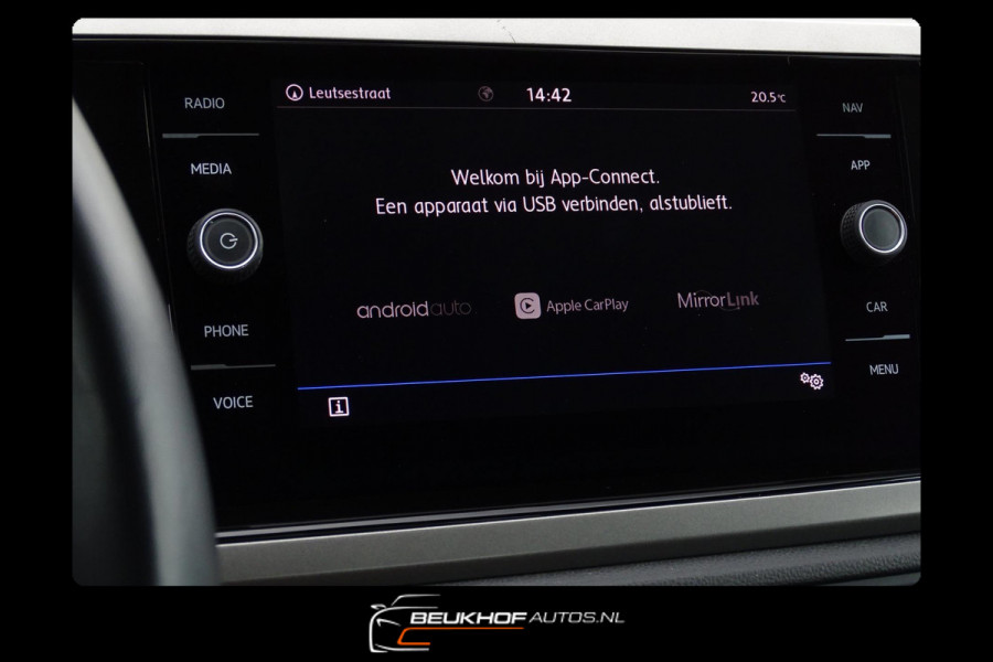 Volkswagen Polo 1.0 TSI CarPlay Cruise Control Airco Navi