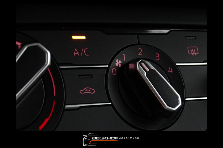 Volkswagen Polo 1.0 TSI CarPlay Cruise Control Airco Navi