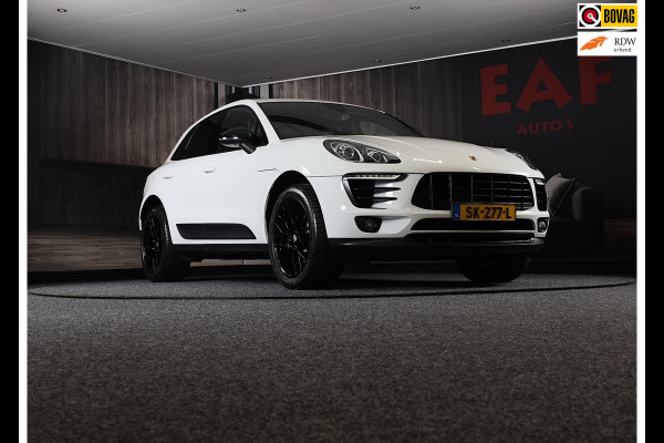 Porsche Macan 2.0 / Luchtvering / Camera / Cruise Control / Dode Hoek / F1 / Lane Assist / Leder / Memory / Xenon / Pdc / 20 Inch