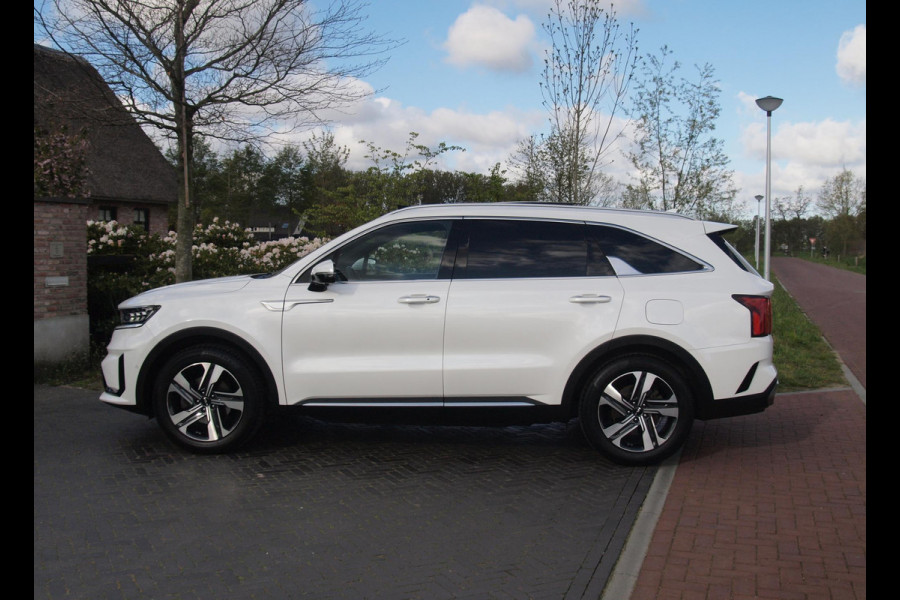Kia Sorento 1.6 T-GDI Hybrid 2WD ExecutiveLine 7p. | Trekhaak | Panoramadak | Camera | BOSE | NL-Auto |