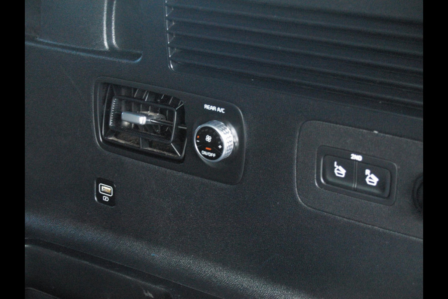 Kia Sorento 1.6 T-GDI Hybrid 2WD ExecutiveLine 7p. | Trekhaak | Panoramadak | Camera | BOSE | NL-Auto |