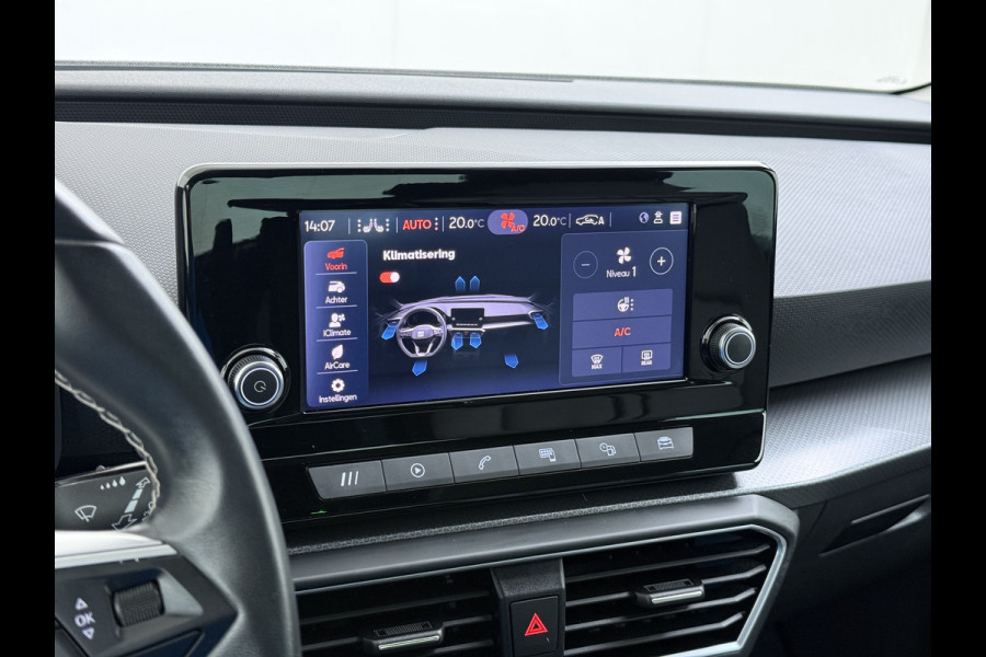 Seat Leon T 111pk Adap.Cruise Camera Lmv 19" LED Apple Carplay Android Stoel+Stuurverwarming Pdc Navi* Ecc Business Isofix DAB Led Front Assist Keyless-Go