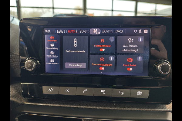 Seat Leon T 111pk Adap.Cruise Camera Lmv 19" LED Apple Carplay Android Stoel+Stuurverwarming Pdc Navi* Ecc Business Isofix DAB Led Front Assist Keyless-Go