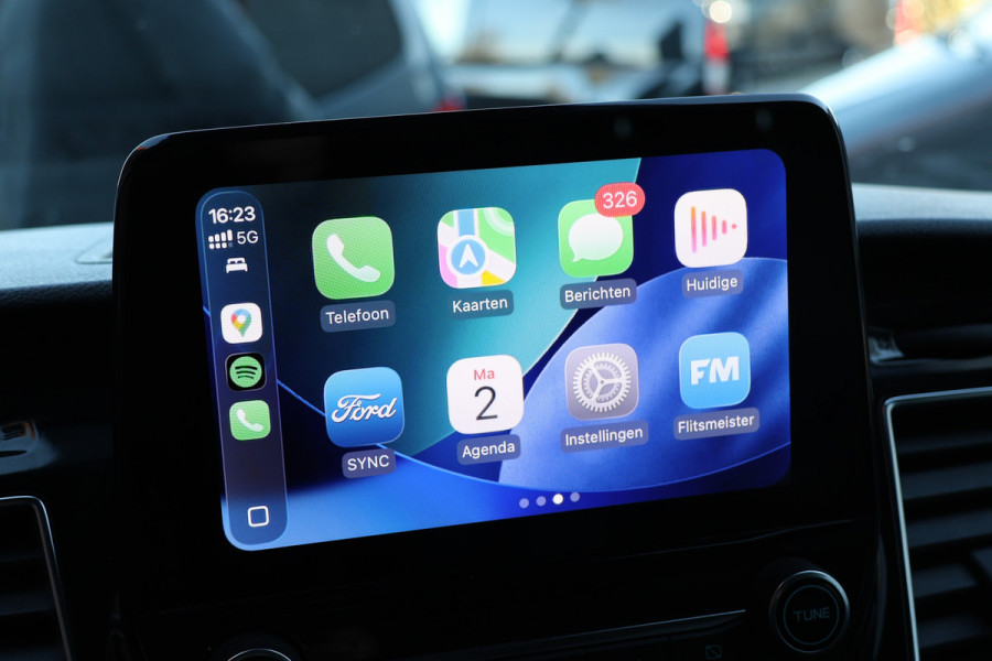 Ford Transit Custom 320 2.0 TDCI 170 PK L2H1 DC | Dubbel Cabine | CarPlay | Camera | Navigatie | PDC V+A | Cruise control | Nieuwe APK | Dealer onderhouden | Euro 6 | BPM Vrij