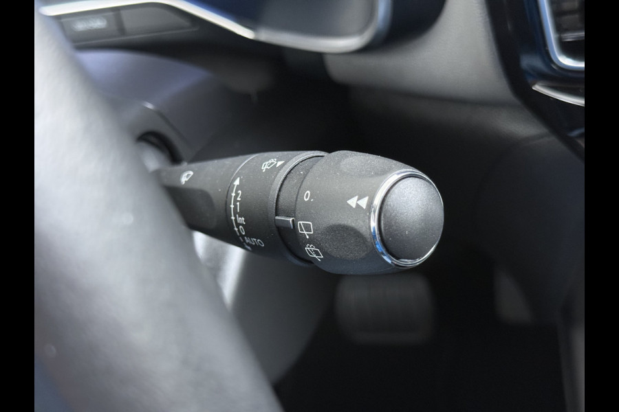 Citroën C5 Aircross 1.6T 225pk PHEV AUT-8 360°Camera Trekhaak PDC Apple Carplay Android Navi Ecc Cruise Control Feel SOH 95% Led Lmv 18" DAB+ Isofix Privacy Glas Bluetooth Plug-in Hybrid 1.300KG Trekgewicht