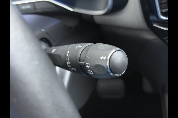 Citroën C5 Aircross 1.6T 225pk PHEV AUT-8 360°Camera Trekhaak PDC Apple Carplay Android Navi Ecc Cruise Control Feel SOH 95% Led Lmv 18" DAB+ Isofix Privacy Glas Bluetooth Plug-in Hybrid 1.300KG Trekgewicht