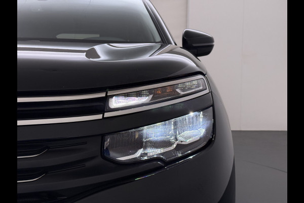 Citroën C5 Aircross 1.6T 225pk PHEV AUT-8 360°Camera Trekhaak PDC Apple Carplay Android Navi Ecc Cruise Control Feel SOH 95% Led Lmv 18" DAB+ Isofix Privacy Glas Bluetooth Plug-in Hybrid 1.300KG Trekgewicht