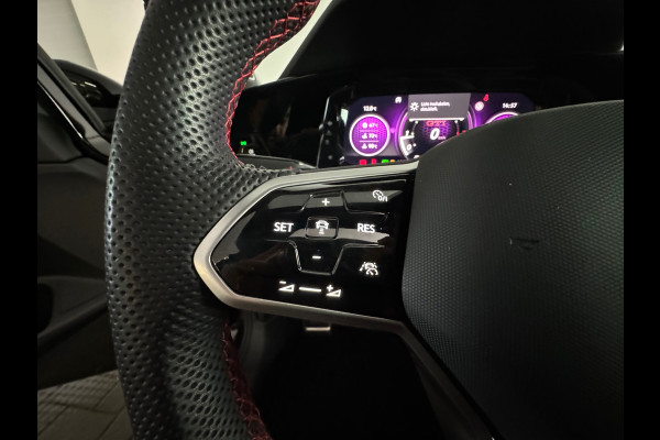 Volkswagen Golf 2.0 TSI GTI Pano|HuD|H/K|Keyless|Camera|Sfeer