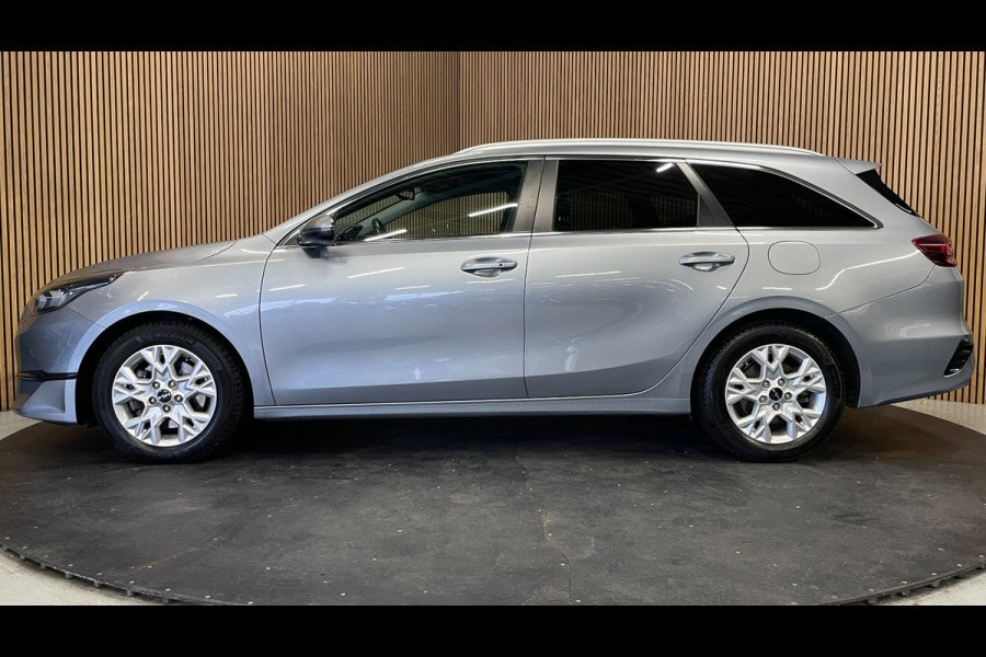 Kia Ceed Sportswagon 1.0T-GDi MHEV DynamicPlusLine|120PK|AUTOMAAT|ACC|LEDER|CARPLAY|CAMERA|CLIMA,CRUISE|STOEL+STUURVERW|ORG NL|NAP