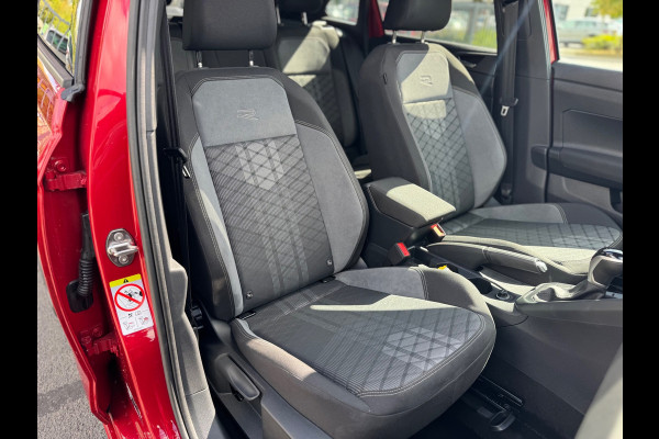 Volkswagen Taigo 1.0 TSI 3X R-Line DSG Panorama Camera Leder