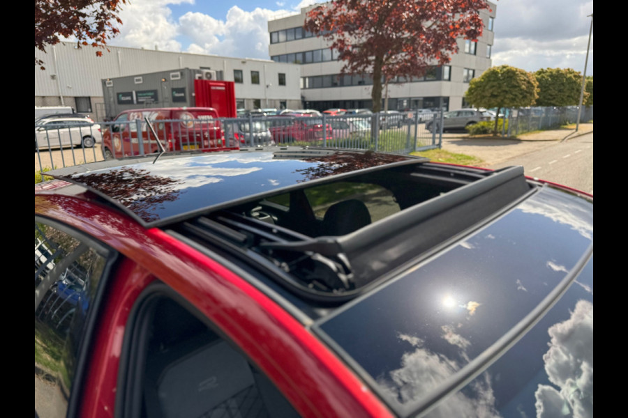 Volkswagen Taigo 1.0 TSI 3X R-Line DSG Panorama Camera Leder