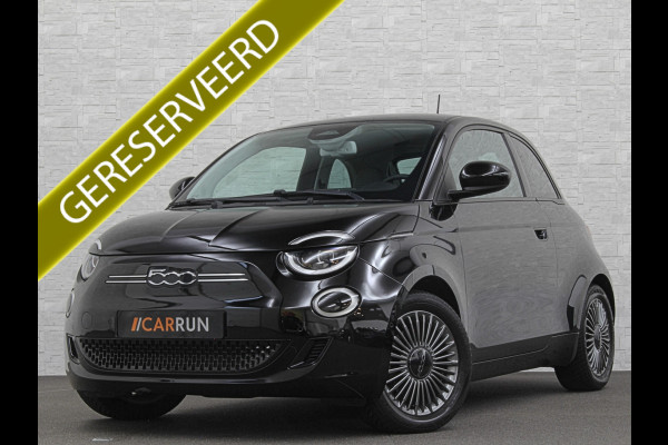 Fiat 500 e Icon 42 kWh | LED | Carplay | 93,5 SoH | Achteruitrij-Camera | Stoelverwarming | Cruise Control | DAB | PDC V+A | Dodehoek Detectie | Digitaal Display | Lane Assist | DAB Radio | Navi |