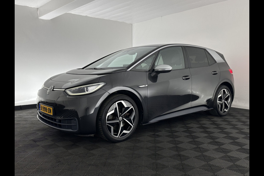 Volkswagen ID.3 First Plus 58 kWh [ 3-Fase ] {SOH-91%} (INCL-BTW) *ADAPTIVE-CRUISE | MATRIX-LED | CAMERA | KEYLESS | MICROFIBRE | AMBIENTLIGHT | NAVI-FULLMAP | DAB+ | ECC | HEATED-SPORTSEATS | DIGI-COCKPIT | 19''ALU*