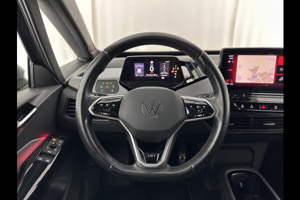 Volkswagen ID.3 First Plus 58 kWh [ 3-Fase ] {SOH-91%} (INCL-BTW) *ADAPTIVE-CRUISE | MATRIX-LED | CAMERA | KEYLESS | MICROFIBRE | AMBIENTLIGHT | NAVI-FULLMAP | DAB+ | ECC | HEATED-SPORTSEATS | DIGI-COCKPIT | 19''ALU*