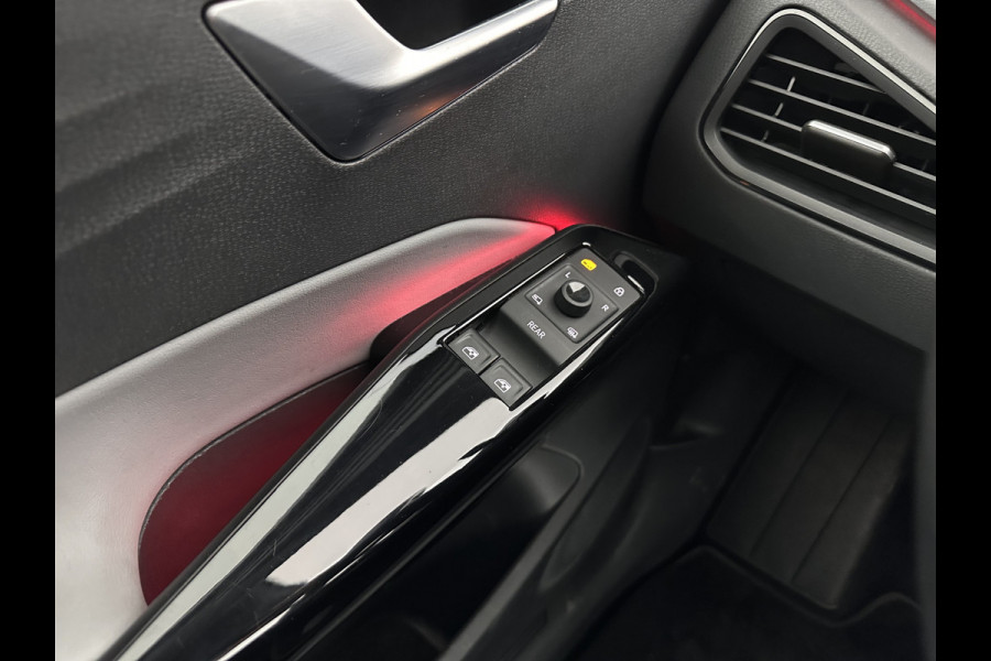 Volkswagen ID.3 First Plus 58 kWh [ 3-Fase ] {SOH-91%} (INCL-BTW) *ADAPTIVE-CRUISE | MATRIX-LED | CAMERA | KEYLESS | MICROFIBRE | AMBIENTLIGHT | NAVI-FULLMAP | DAB+ | ECC | HEATED-SPORTSEATS | DIGI-COCKPIT | 19''ALU*
