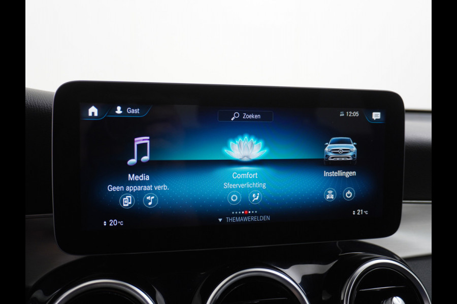 Mercedes-Benz GLC 300e Coupé AMG 4Matic // SoH 104,1% // Burmester / Magno Grijs // Nw. Banden // Dig. Dashbord // Carplay // Treeplanken // Night