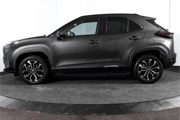 Toyota Yaris Cross 1.5 Hybrid 115 Dynamic | Dig.Cockpit | Adapt.Cruise | Stoel-+stuurverwarming | Camera | PDC | NAV+App.Connect | Auto.Airco | LM 17" | 6701