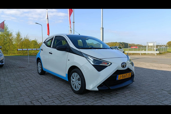 Toyota Aygo 1.0 VVT-i x-fun