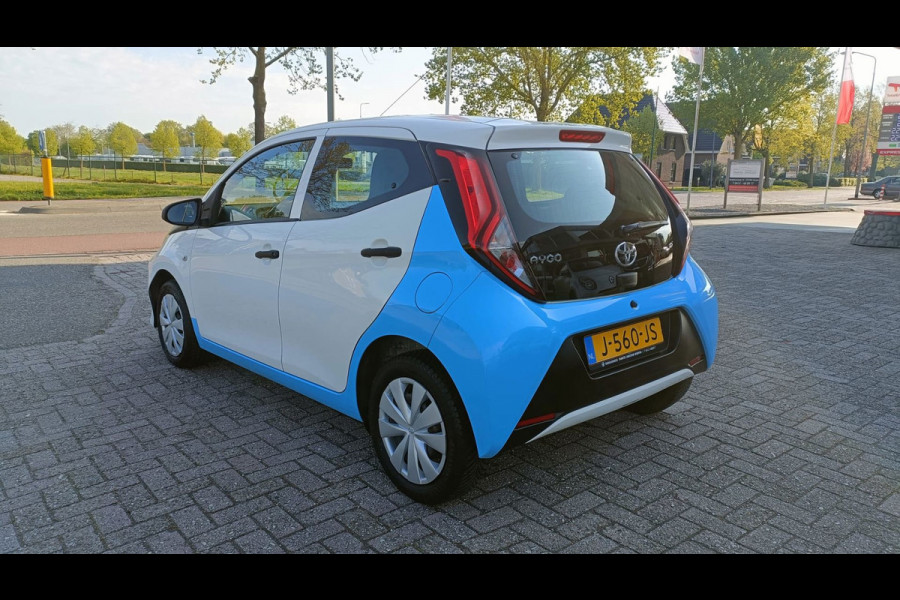 Toyota Aygo 1.0 VVT-i x-fun