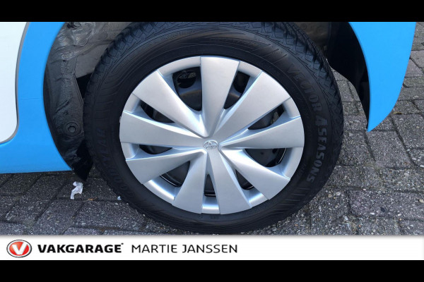Toyota Aygo 1.0 VVT-i x-fun