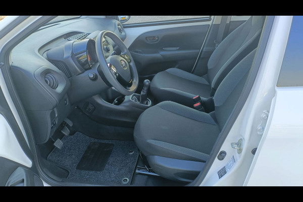 Toyota Aygo 1.0 VVT-i x-fun