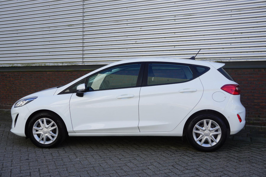 Ford Fiesta 1.0 EcoB.95PK Connected/Parkeersensor voor+achter/ Navigatie/AppleCarPlay.