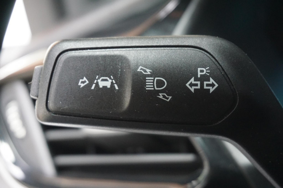 Ford Fiesta 1.0 EcoB.95PK Connected/Parkeersensor voor+achter/ Navigatie/AppleCarPlay.