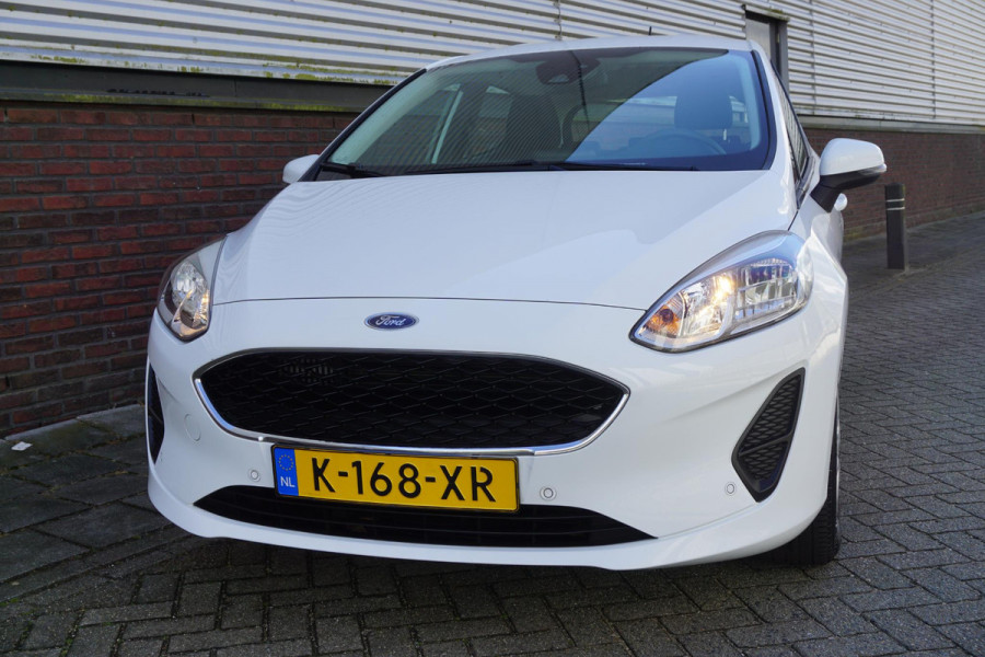 Ford Fiesta 1.0 EcoB.95PK Connected/Parkeersensor voor+achter/ Navigatie/AppleCarPlay.