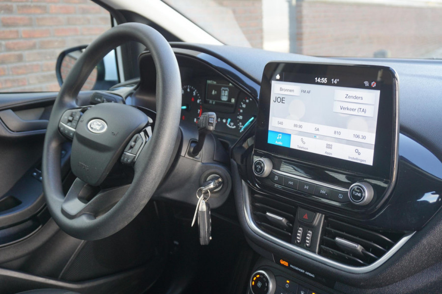 Ford Fiesta 1.0 EcoB.95PK Connected/Parkeersensor voor+achter/ Navigatie/AppleCarPlay.