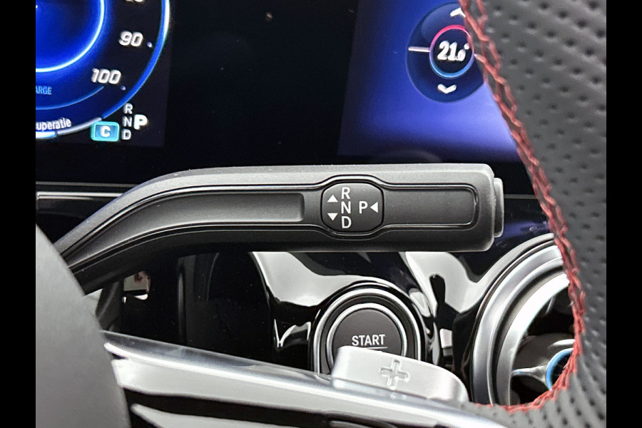 Mercedes-Benz EQA 250+ Business Solution AMG 71 kWh | Nightpakket | Trekhaak | DISTRONIC | Smartphone integratie | Panoramaschuifdak | Stuurwielpaddles gegalvaniseerd | 360° camera | Burmester Surround Sound |