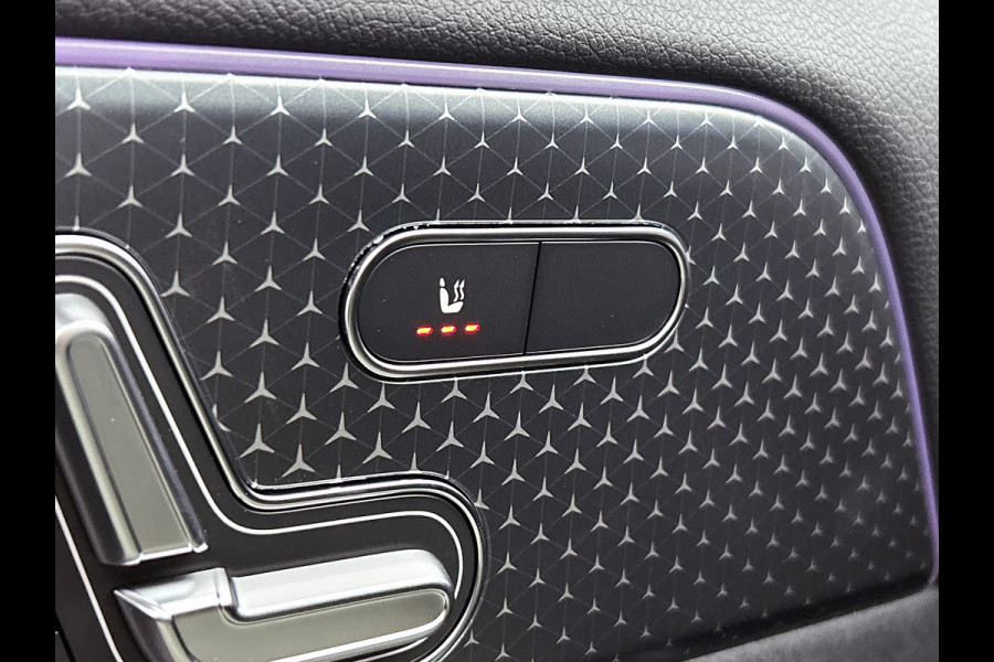 Mercedes-Benz EQA 250+ Business Solution AMG 71 kWh | Nightpakket | Trekhaak | DISTRONIC | Smartphone integratie | Panoramaschuifdak | Stuurwielpaddles gegalvaniseerd | 360° camera | Burmester Surround Sound |