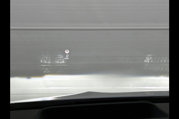 Mercedes-Benz EQA 250+ Business Solution AMG 71 kWh | Nightpakket | Trekhaak | DISTRONIC | Smartphone integratie | Panoramaschuifdak | Stuurwielpaddles gegalvaniseerd | 360° camera | Burmester Surround Sound |