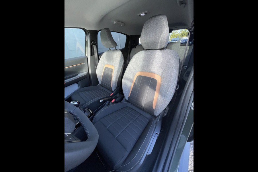 Citroën C3 Aircross 100pk Pack Plus (Camera - Navigatie via APP - Automatische Airco - LED - Apple Carplay - Parkeersensoren - Two tone)