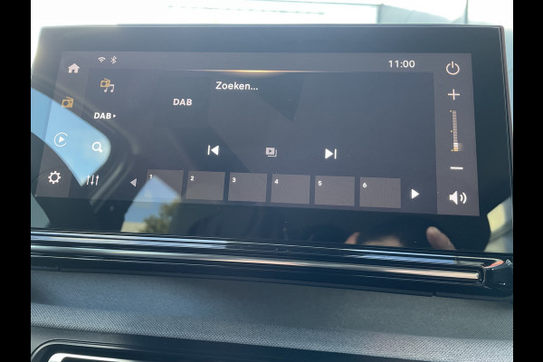 Citroën C3 Aircross 100pk Pack Plus (Camera - Navigatie via APP - Automatische Airco - LED - Apple Carplay - Parkeersensoren - Two tone)