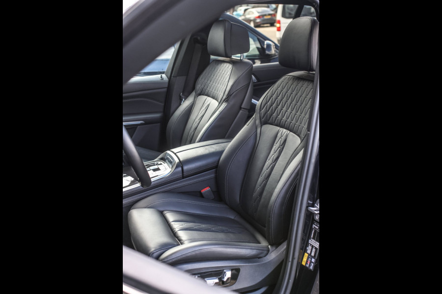 BMW X5 XDrive45e M-Sport *Pano*H/K*4-Wiel besturing*Trekhaak*Head-Up*