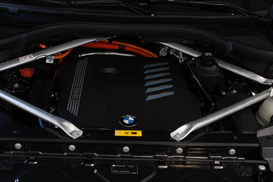 BMW X5 XDrive45e M-Sport *Pano*H/K*4-Wiel besturing*Trekhaak*Head-Up*