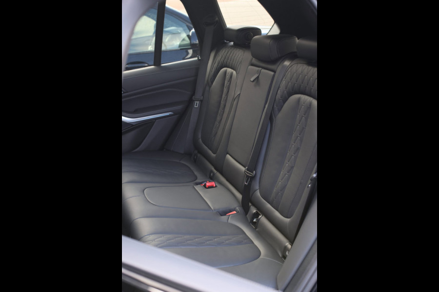 BMW X5 XDrive45e M-Sport *Pano*H/K*4-Wiel besturing*Trekhaak*Head-Up*