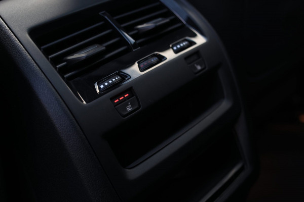 BMW X5 XDrive45e M-Sport *Pano*H/K*4-Wiel besturing*Trekhaak*Head-Up*