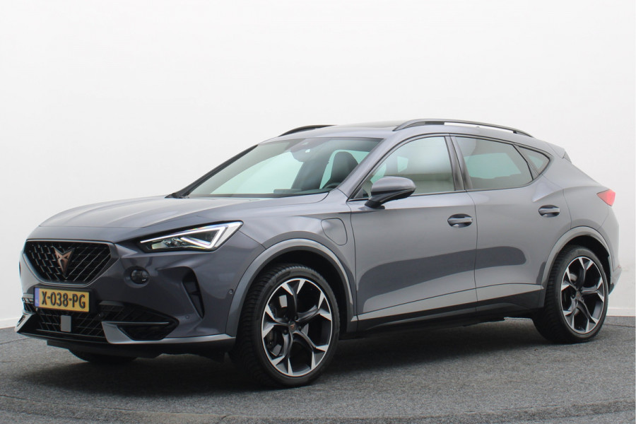 CUPRA Formentor 1.4 e-Hybrid VZ Copper Edition SOH 93,6%, Panoramadak, Camera, Stoel-/Stuurverw., ACC, 19"