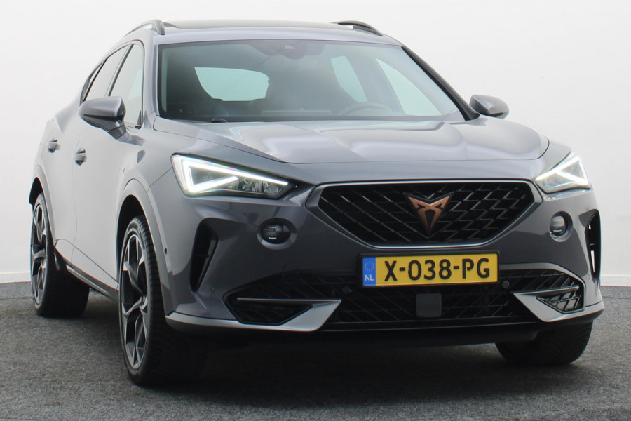 CUPRA Formentor 1.4 e-Hybrid VZ Copper Edition SOH 93,6%, Panoramadak, Camera, Stoel-/Stuurverw., ACC, 19"